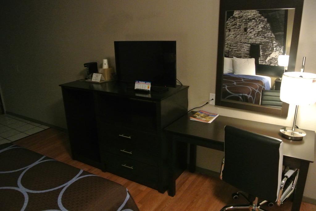Super 8 By Wyndham Cortez/Mesa Verde Area מראה חיצוני תמונה